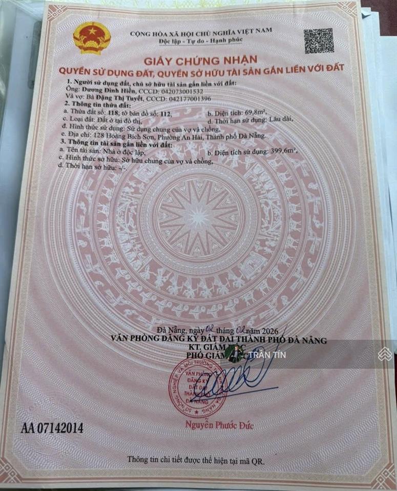 Tòa căn hộ đường hoàng bích sơn. cách bãi tắm phạm văn đồng ~ 300m