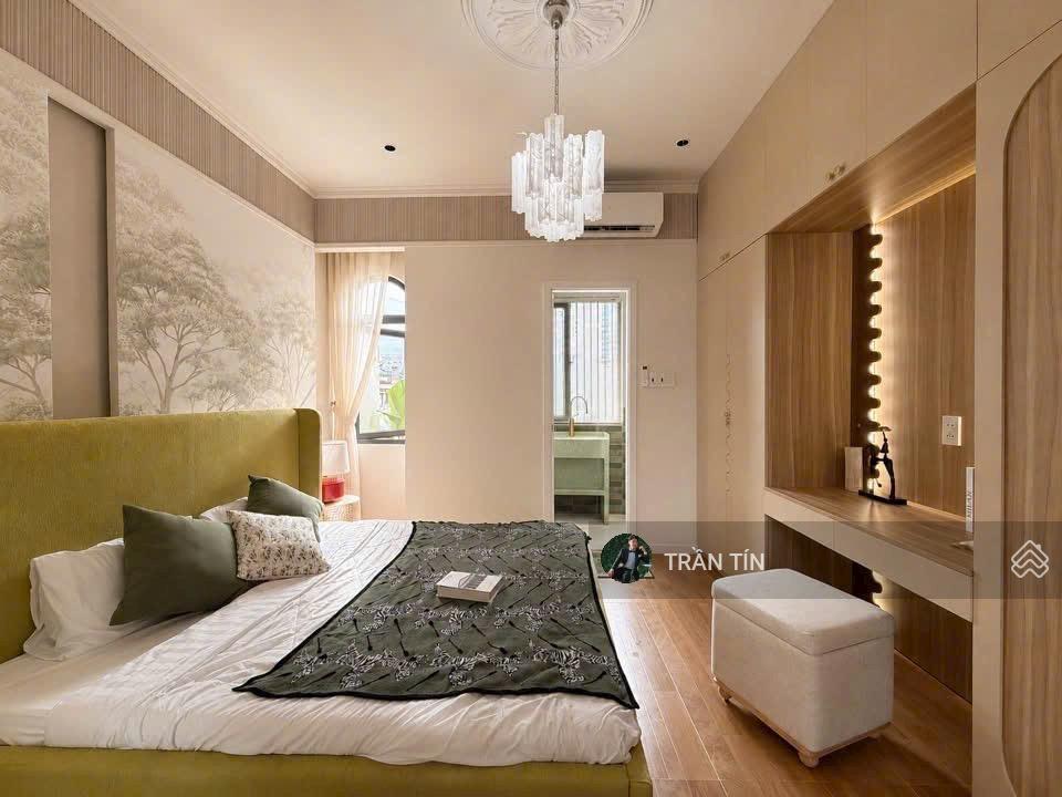 Căn nhà xây mới 100% vừa mới hoàn thiện đường phan bôi. trung tâm du lịch biển sơn trà