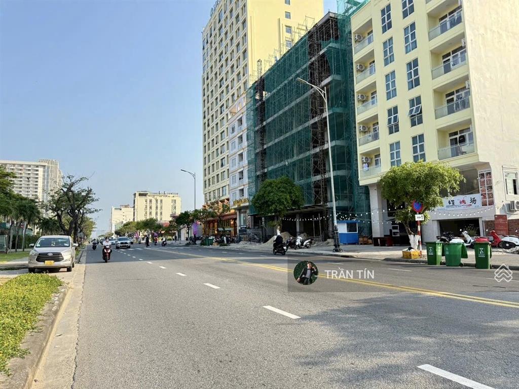 Cặp đất mặt tiền đường võ nguyên giáp. đối diện crowne plaza danang