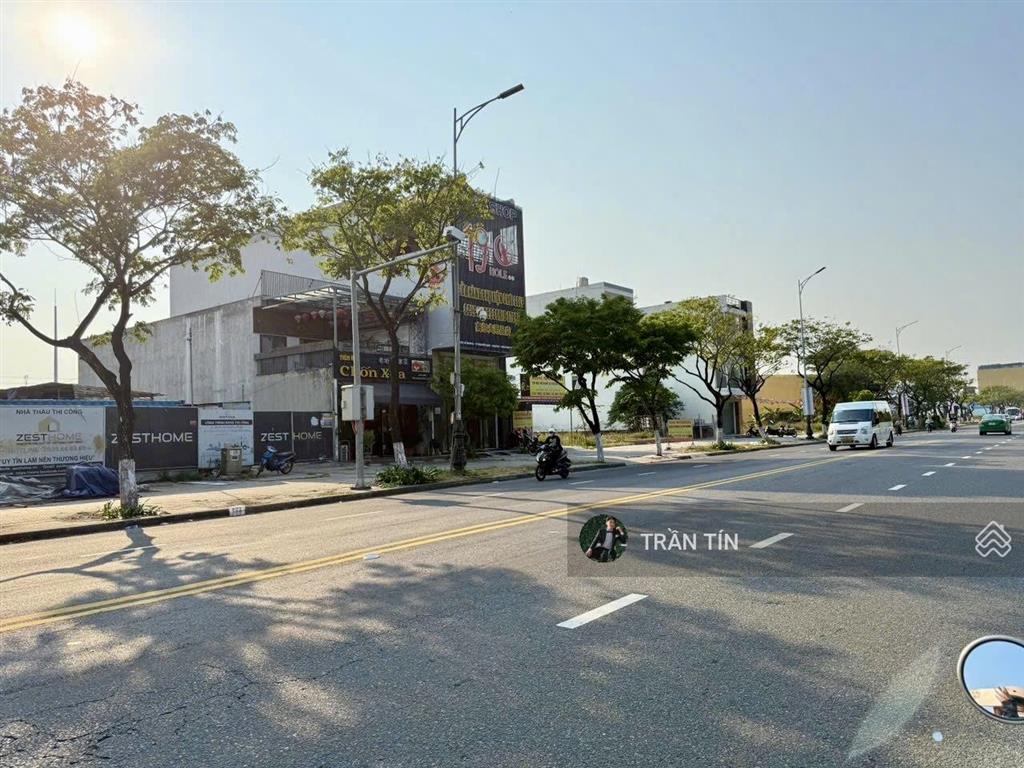 Cặp đất mặt tiền đường võ nguyên giáp. đối diện crowne plaza danang