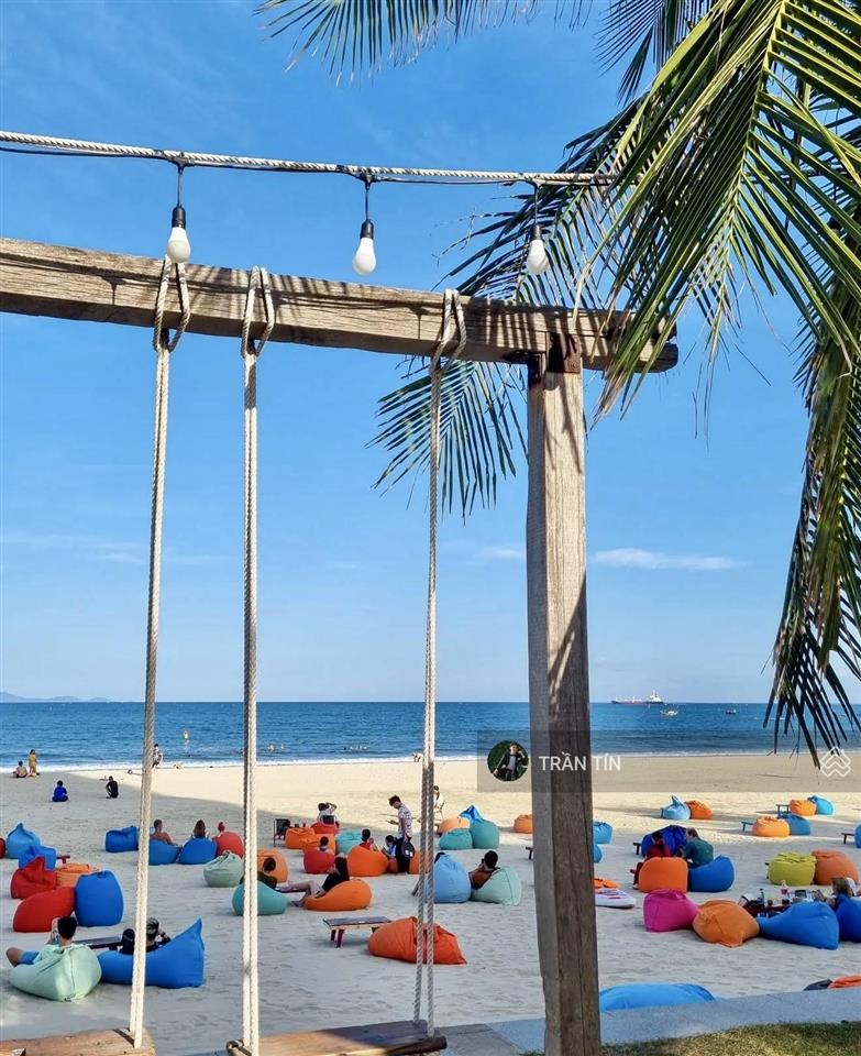 Lô đất đối lưng đường hoàng sa. cách biển mân thái chưa tới 30m