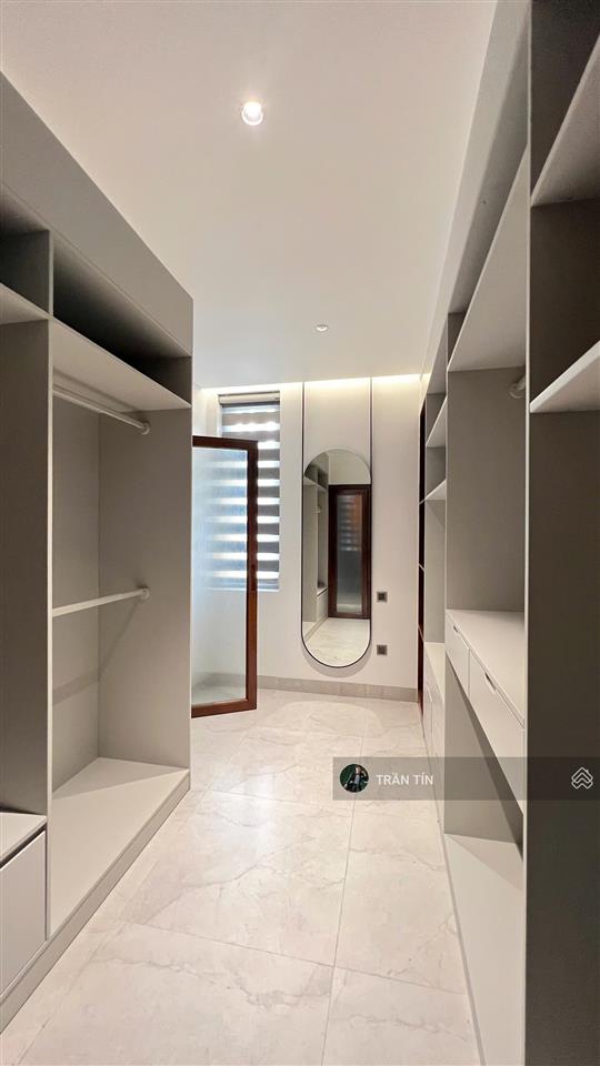 Căn biệt thự euro village 1. được xây mới 100% chưa đưa vào sử dụng. nội thất nhập khẩu châu âu