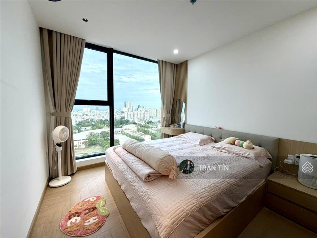 Căn hộ sun ponte. vị trí ngay cầu rồng. đối diện khu euro village 1. view hướng đông