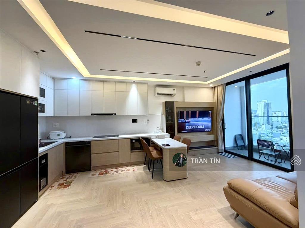 Căn hộ sun ponte. vị trí ngay cầu rồng. đối diện khu euro village 1. view hướng đông