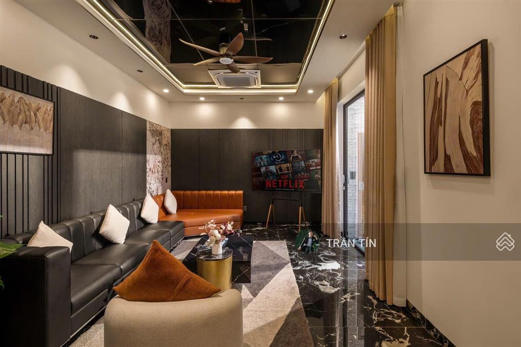 Căn villa khu đô thị nam việt á. toạ lạc tại đường lê hữu khánh