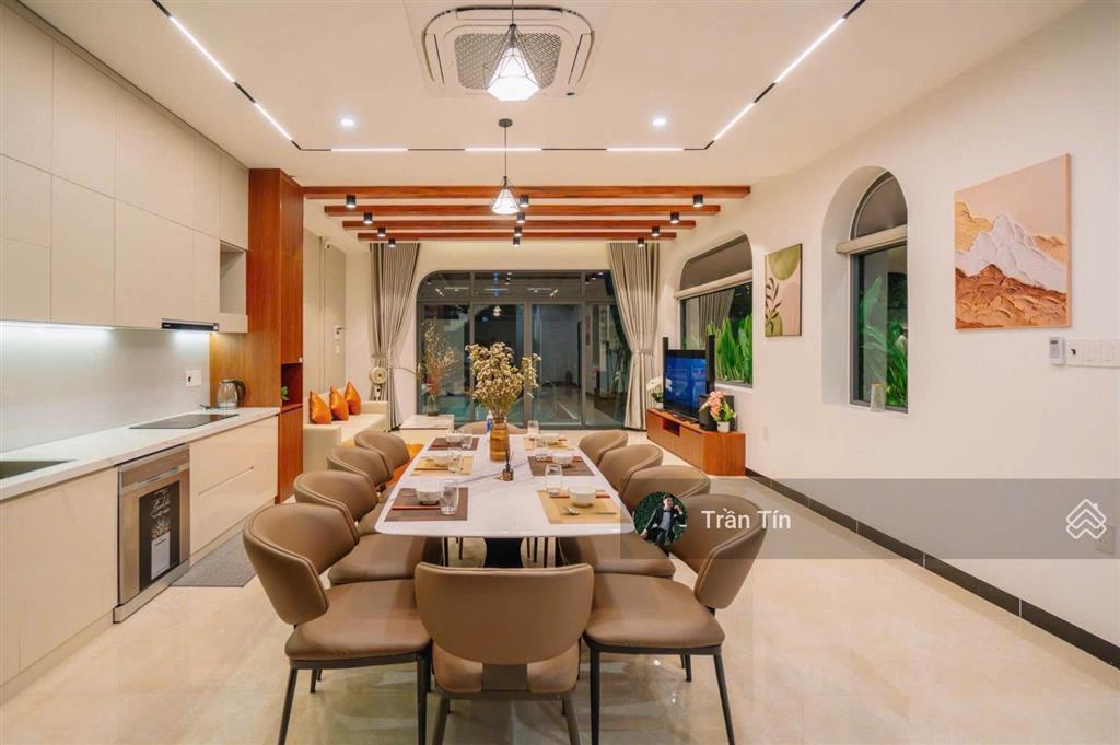Biệt thự góc 2 mặt tiền đường nguyễn đình chiểu  đa mặn 6, ngũ hành sơn