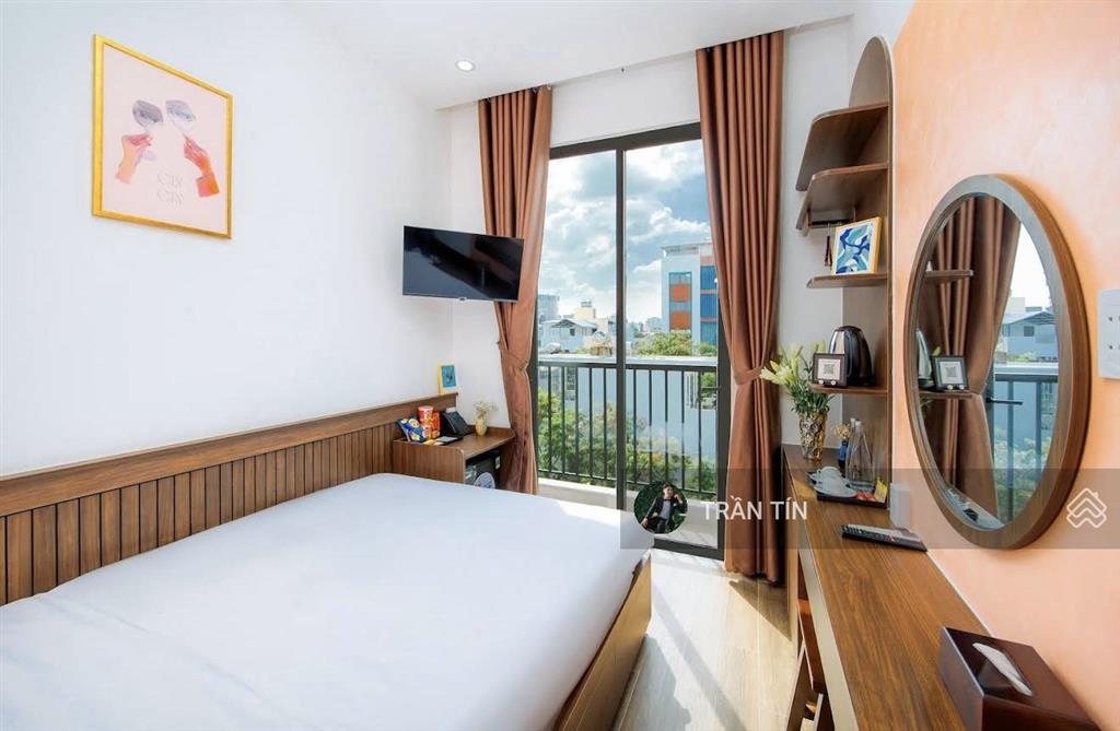 Tòa khách sạn góc 2 mặt tiền đường nguyễn đình & phước trường 17. cách biển 400m