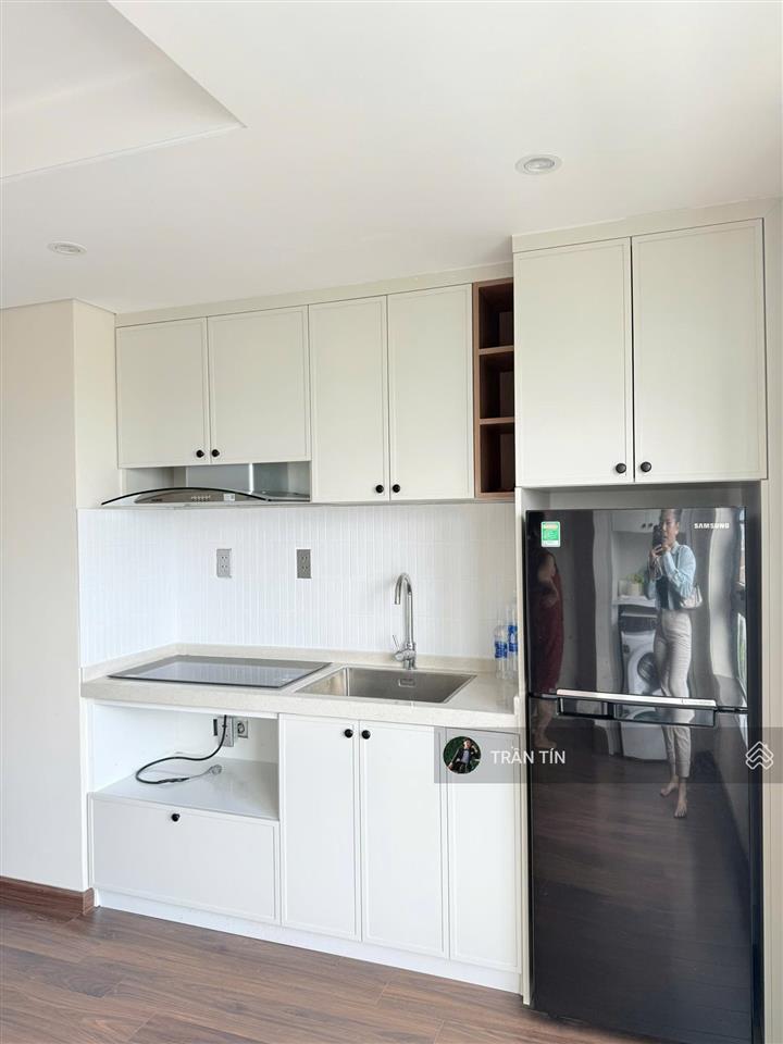 Toà căn hộ, khách sạn đường phước trường 4. sát bên 2 toà tháp đôi cao 25 tầng của sun group