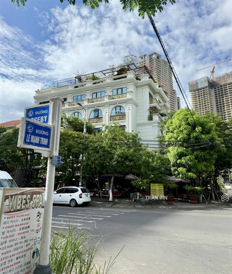 Lô đất mặt tiền đường lê mạnh trinh. cách bãi tắm phạm văn đồng chỉ 50m