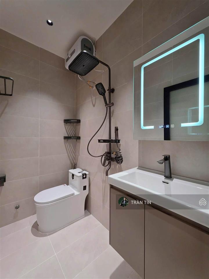 Căn nhà 4 tầng mặt tiền đường 7m5 nguyễn hoàng mặt tiền kinh doanh sầm uất sát đường ông ích khiêm