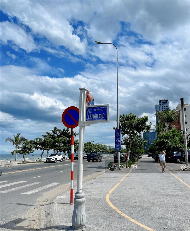 Lô đất đường lê văn thứ. cách biển mân thái 100m.