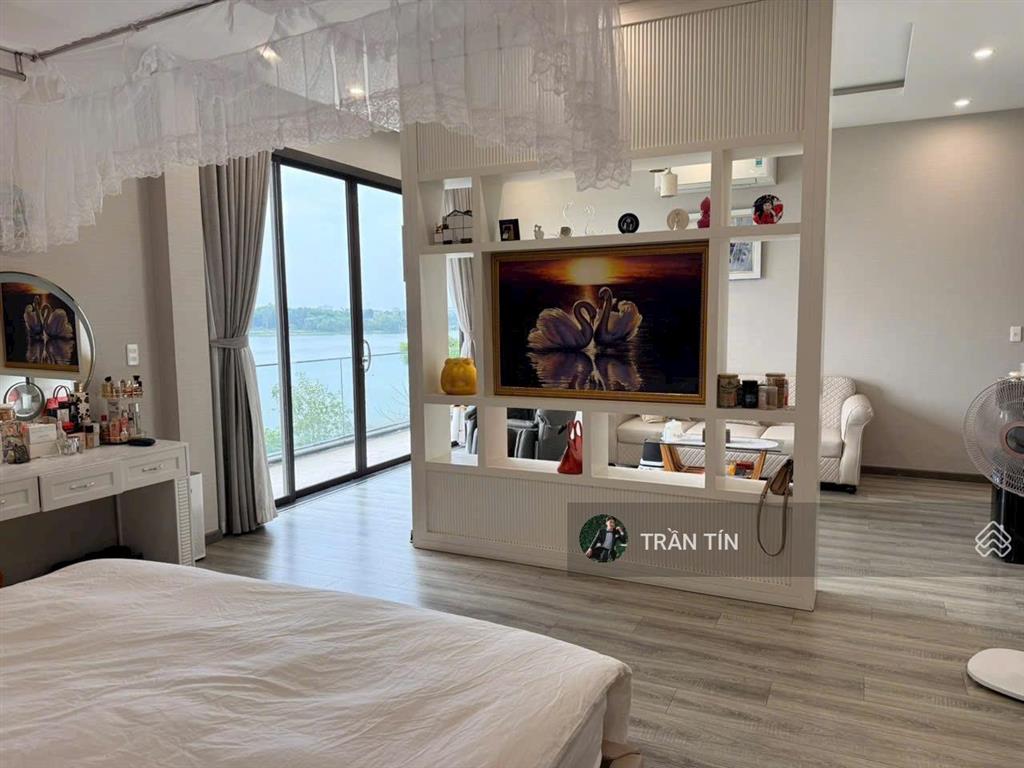 Biệt thự mặt sông đường thăng long. khu đảo nổi cẩm lệ