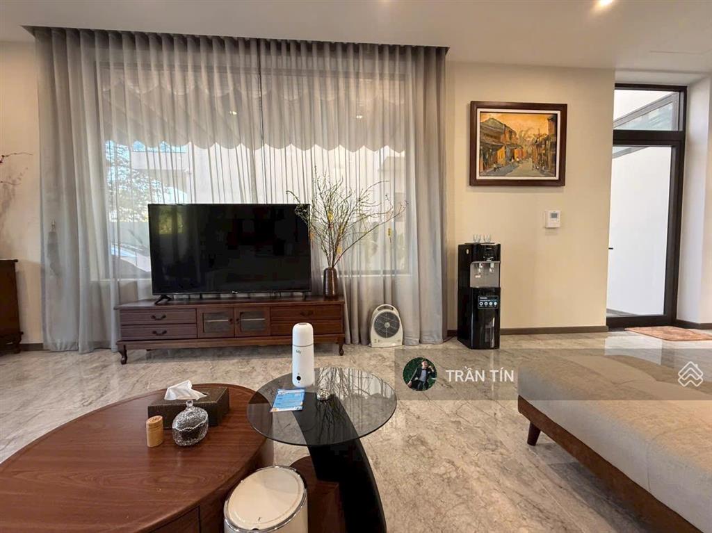 Biệt thự mặt sông đường thăng long. khu đảo nổi cẩm lệ