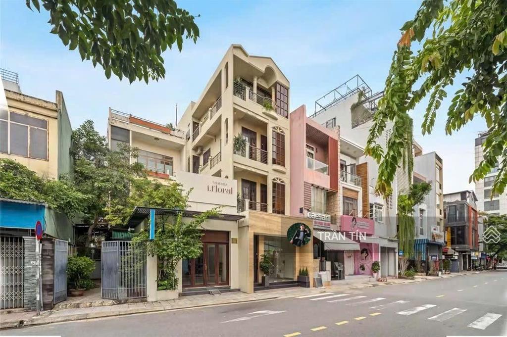 Căn nhà 4 tầng mặt tiền đường phan thành tài. sát phố đi bộ bạch đằng