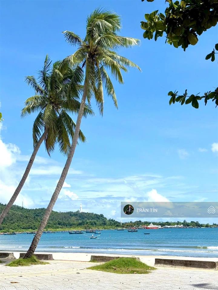 Cặp đất mặt tiền đường biển hoàng sa. view trực diện biển