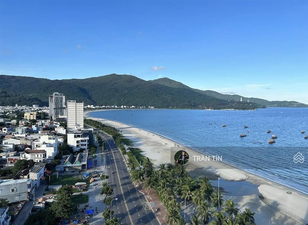 Cặp đất mặt tiền đường biển hoàng sa. view trực diện biển
