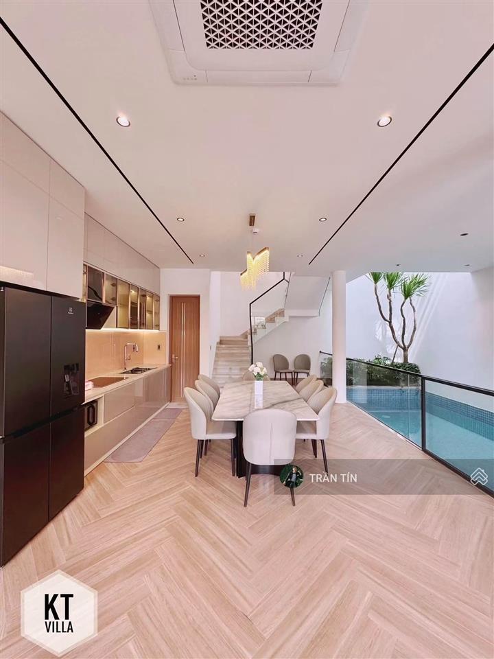 Villa mini đường đặng vũ hỷ. ngay trung tâm tài chính quốc tế. cách biển mỹ khê 400m