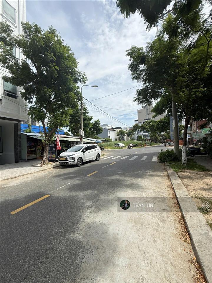 Tòa căn hộ đường lê văn quý. khu phố hàn quốc. cách biển phạm văn đồng 500m