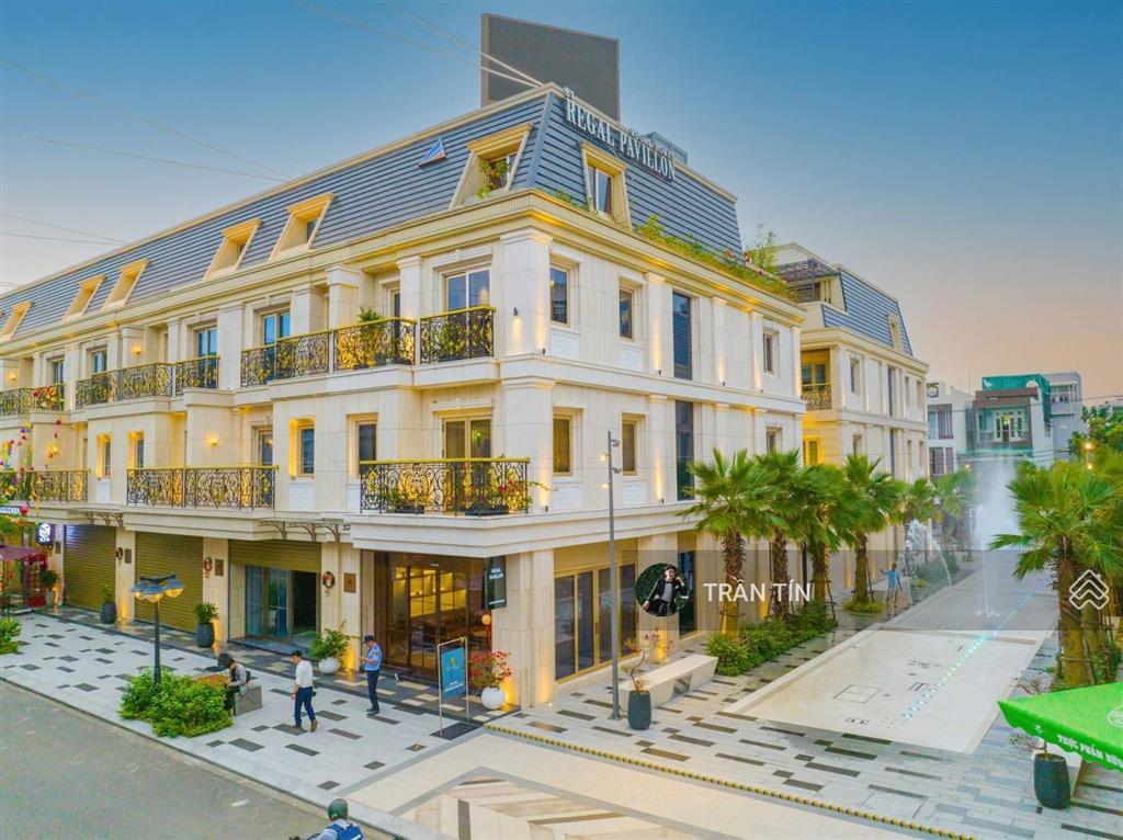 Shophouse 4.5 tầng regal pavillon. đường nguyễn lộ trạch.