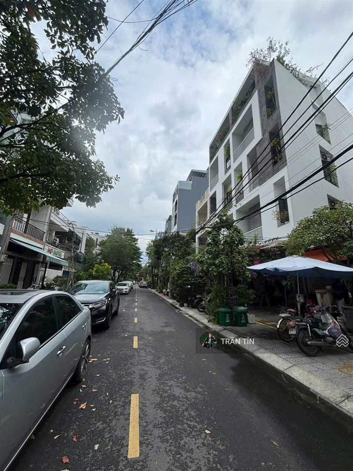 Nhà mặt tiền đường mai dị. cách chợ hoà cường 30m. trục kinh doanh buôn bán sầm uất.