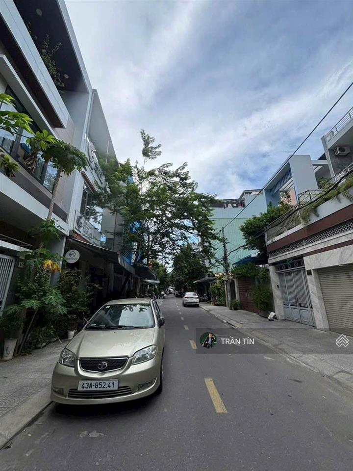 Nhà mặt tiền đường mai dị. cách chợ hoà cường 30m. trục kinh doanh buôn bán sầm uất.