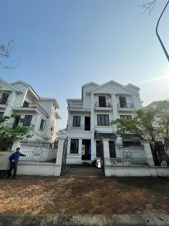 Chính chủ bán biệt thự khu nhật nam xuân khanh villa sơn tây 260m2 giá cực sốc