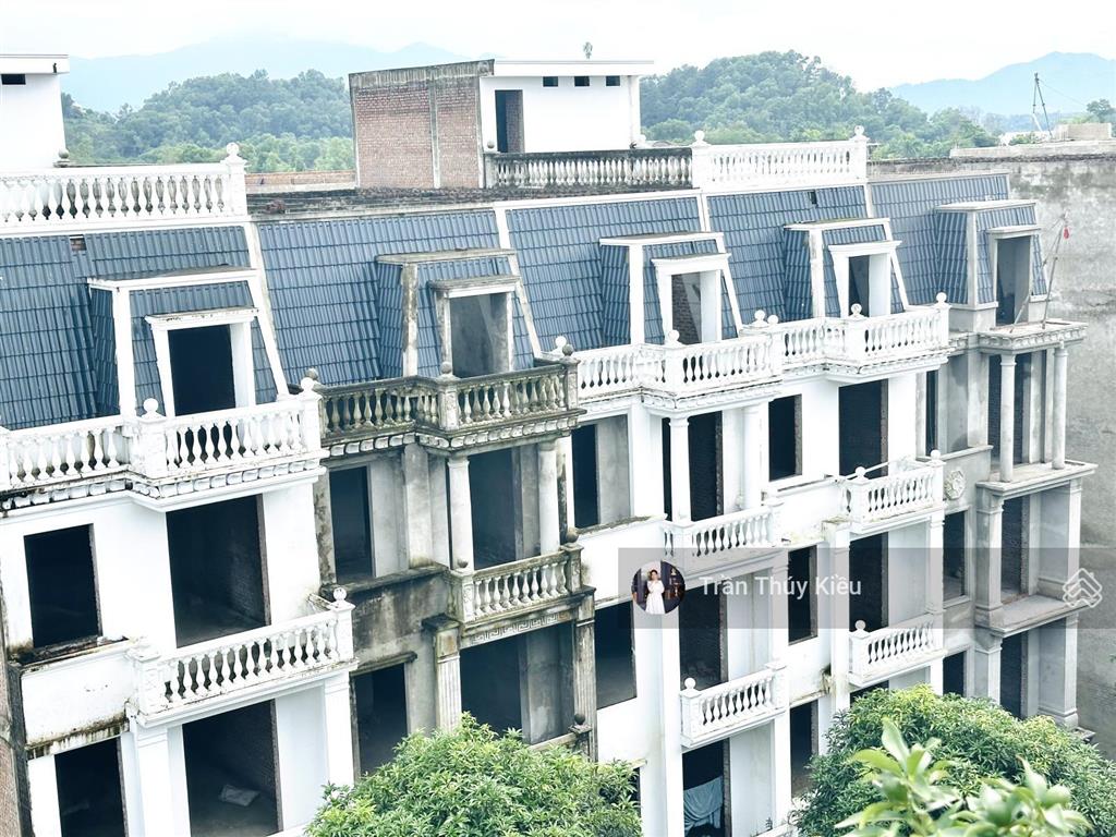 Chính chủ bán nhà liền kề 78,5m2 sẵn sổ đỏ thuộc dự án hoà lạc premier residence  da thiên mã