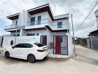 Bán nhà đẹp 2 mặt tiền diên toàn, diên khánh