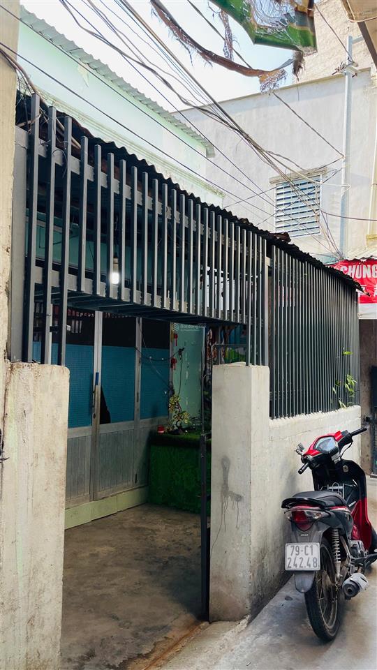Bán nhà hẻm cao văn bé, phường bắc nha trang gần biển giá tốt