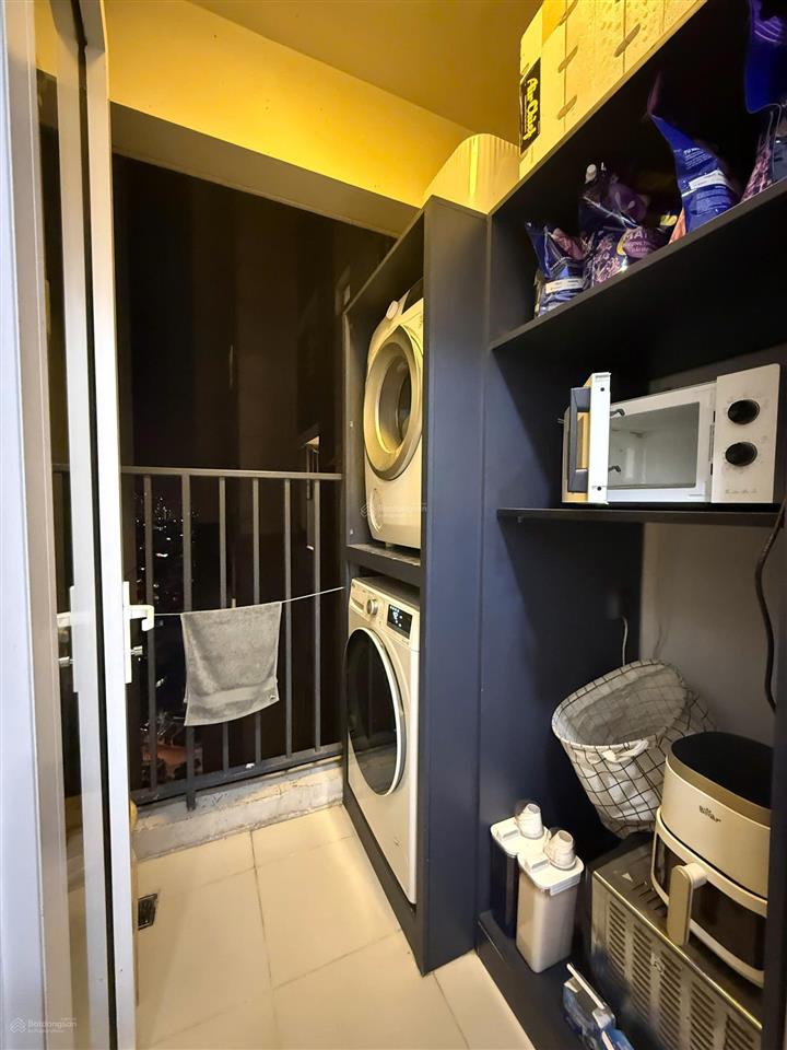 Bán căn 2pn tại vista verde quận 2 có sổ hồng giá chỉ 9 tỷ bao phí