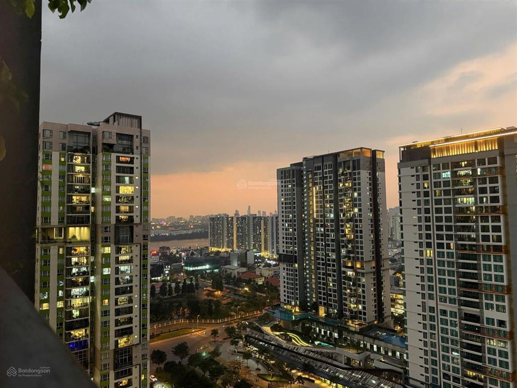 Bán căn 2pn tại vista verde quận 2 có sổ hồng giá chỉ 9 tỷ bao phí