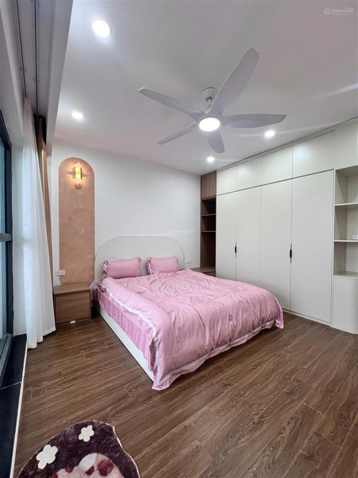 Chính chủ chuyển công tác cần bán căn hộ 107m2 thông thủy 3 ngủ 2 vệ sinh hpc landmark, sđcc 7,x tỷ