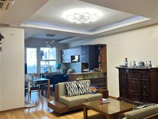 Chính chủ  bán căn hộ fodacon bắc hà 3 ngủ 2 vệ sinh 111.8m2 đồ cơ bản  sẵn sổ về ở ngay 6.x tỷ