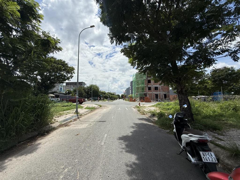 Bán đất sổ hồng sẵn chính chủ| 5x18, 90m2, khu tái định cư linh xuân