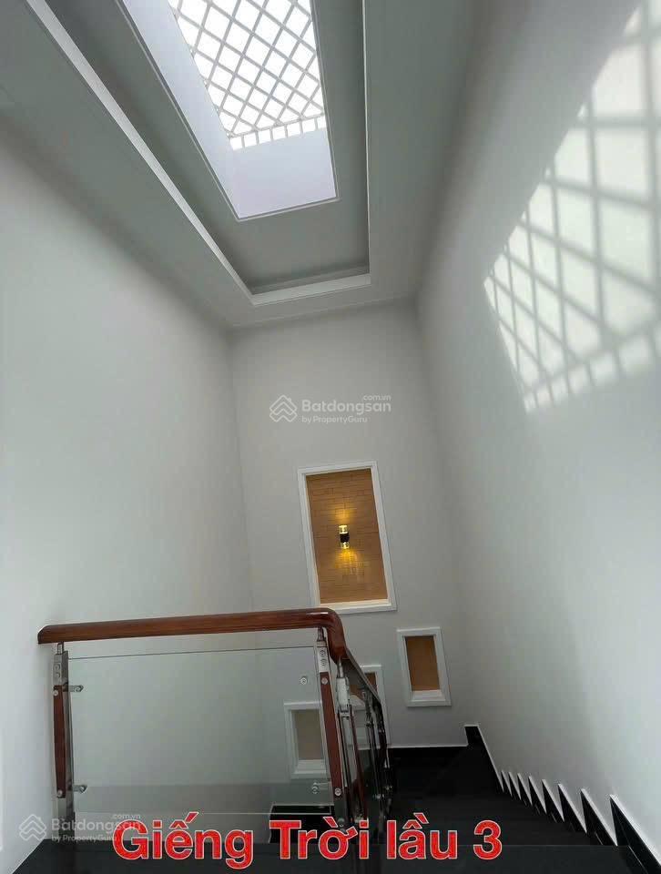 Nhà đẹp linh xuân 4 tầng, 4pn, 5wc hoàn công đầy đủ
