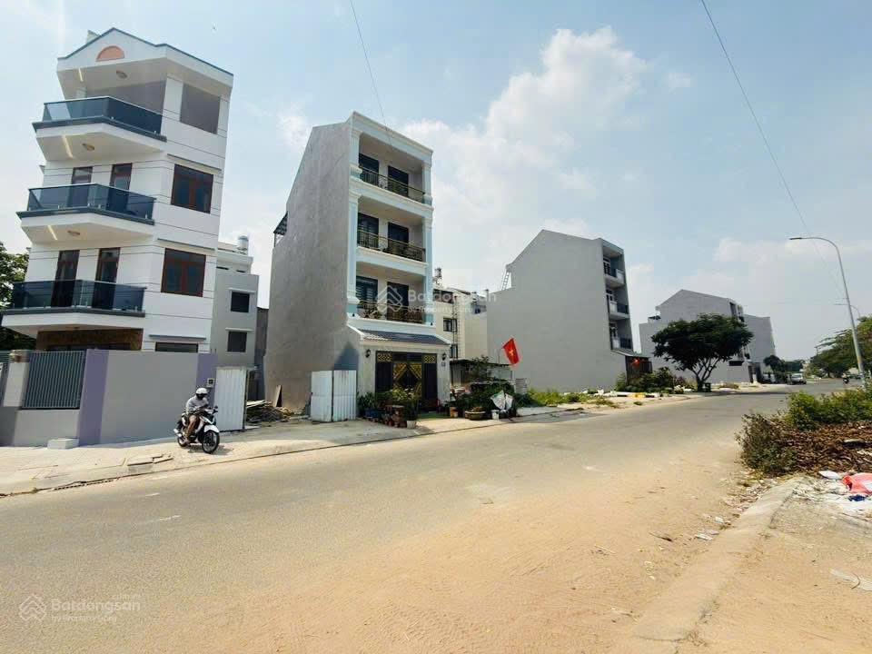 Đất khu tái định cư linh xuân, ngay chợ + trường học, 5x18m, 90m2, giá cực tốt