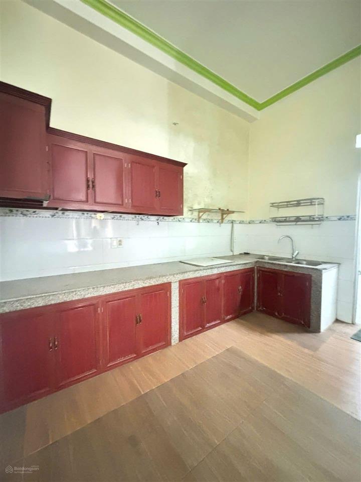 Chỉ 66 triệu/m2  nhà 2 tầng  hẻm xe hơi  ngang 5.4m  trung tâm linh xuân  5.4 tỷ