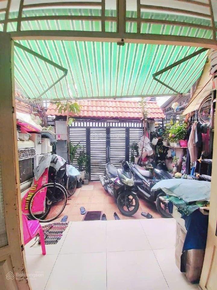 Chủ gấp bán giảm mạnh chỉ 68 triệu/m  nhà 2 tầng btct  ngang 5m  trung tâm phường thủ đức