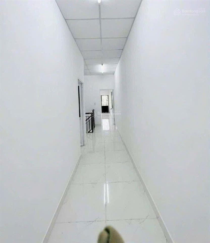 Hẻm xe hơi  nhà 2 tầng  trung tâm trường thọ  phường thủ đức  70 triệu/m2
