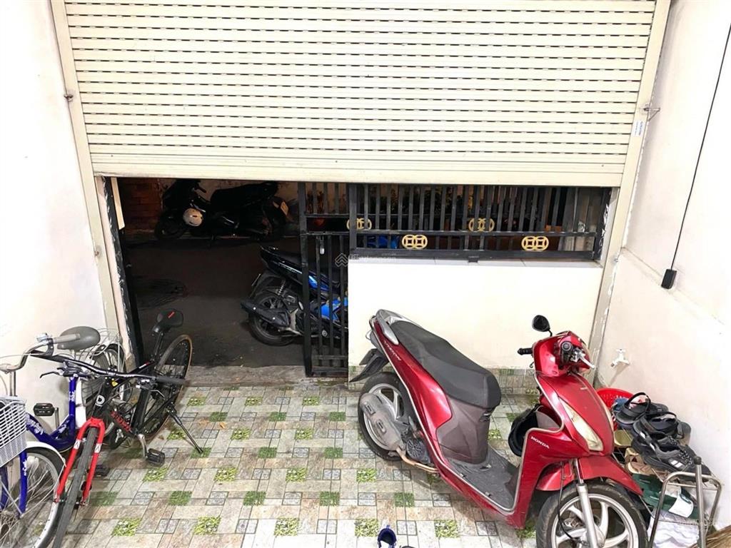 Hẻm 5m  nhà đẹp 2 tầng  2 mặt hẻm  linh tây  thủ đức  chỉ 4.8 tỷ tlcc