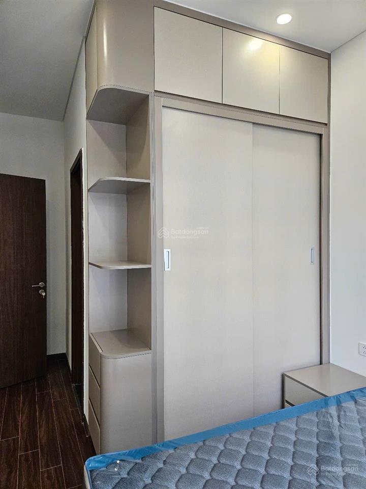 Cho thuê gấp căn hộ 2n góc cao cấp masterise, giá rẻ chỉ 12tr/th ocean park gia lâm hà nội