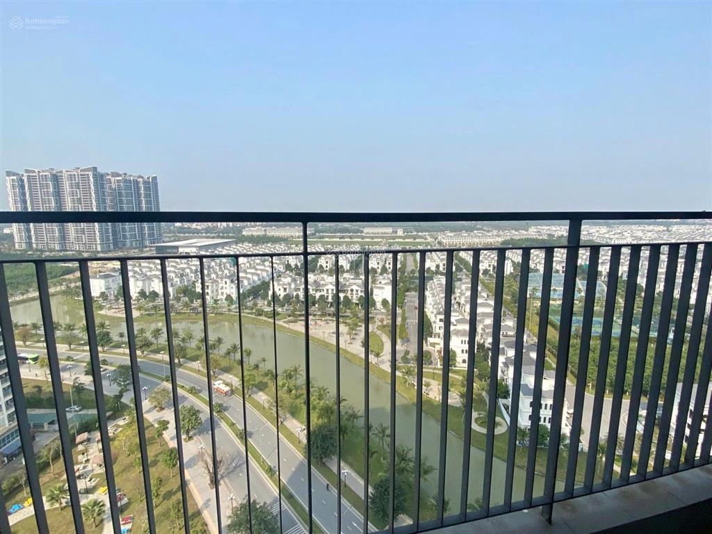 Cho thuê gấp căn 2n góc full đồ, view hồ 8triệu vnd tại kđt vinhomes ocean park, gia lâm, hà nội