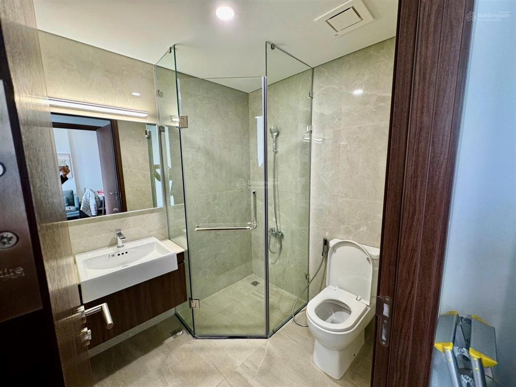 Cho thuê gấp căn hộ 2pn full đồ toà h3 view vinuni giá rẻ chỉ 10tr tại vinhomes ocean park