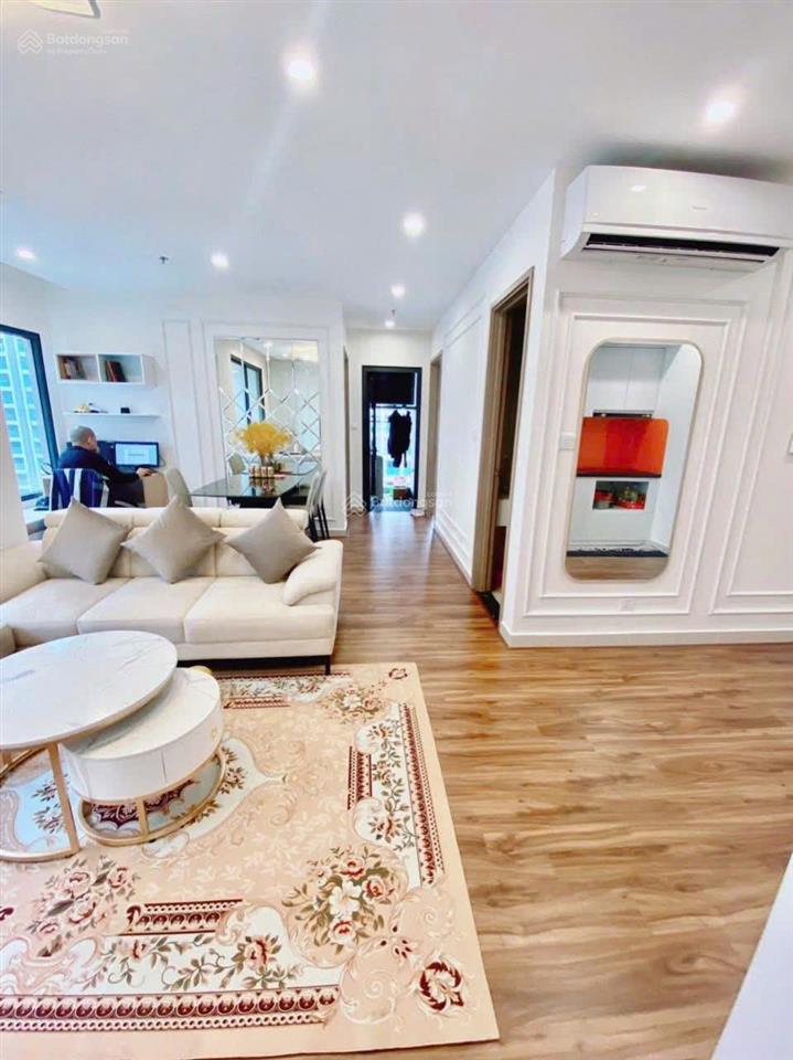 Cho thuê gấp căn 2 ngủ góc full đồ giá chỉ 8tr/th tại kđt vinhomes ocean park, gia lâm, hà nội