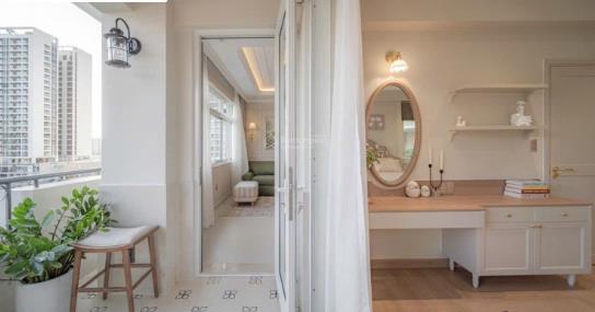 Bán căn hộ cảnh viên 2 3pn 2vs full nội thất mới decor