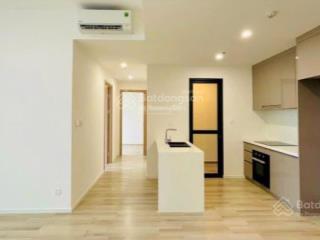 Nhà mới nhận cho thuê ngay căn góc 2pn2wc,free phí ql,9tr, view đẹp khỏi chê, tại lumiere vinhomes