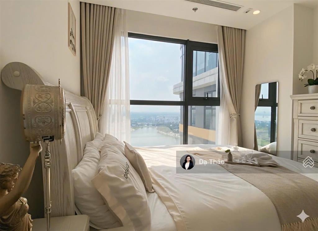 Cho thuê căn góc 2pn 2wc the beverly(be3), view trực diện cv 36ha, kính cong toàn cảnh tại vinhomes
