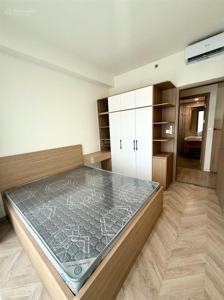 Hot! cho thuê 2pn, giá 10tr,free qlyđủ nt mới 100%  lumiere masteri ,view đẹptầng trung vinhomes
