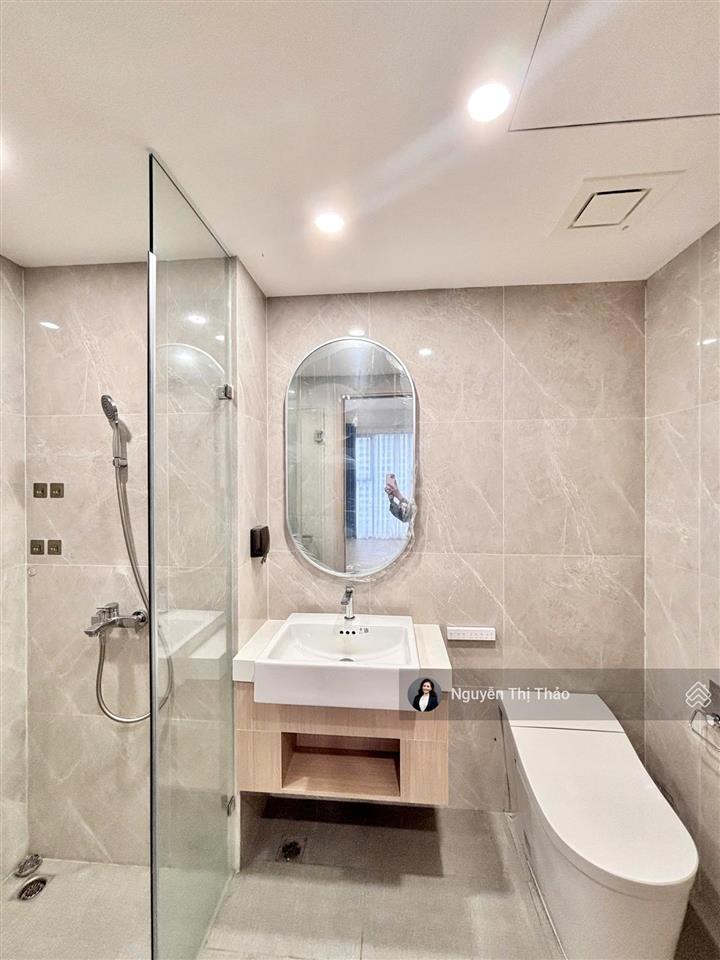 Sống sang  sống sướng  thuê 2pn giá 9tr gần trường học tại masteri  vinhomes q9