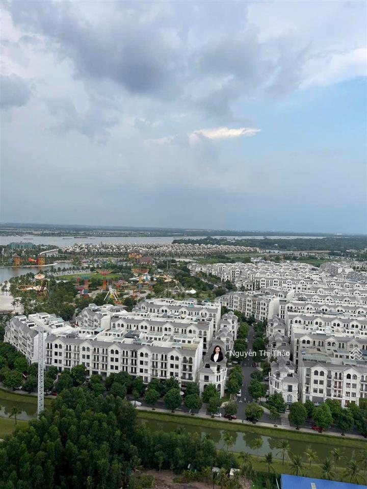 3pn nội thất đẹp views đỉnhfree q.lý tiện nghithoải mái cho cả gd trong resort masterivinhome q9